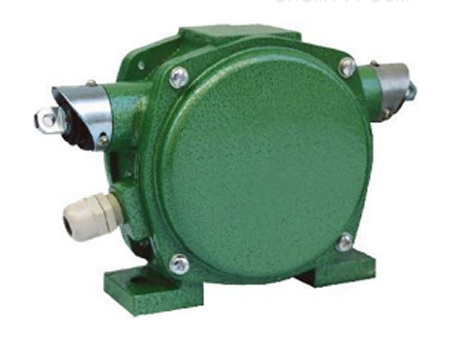 兩級跑偏開關(guān)PJZY-400-B、兩極跑偏開關(guān)XLPP-D-20-45價格