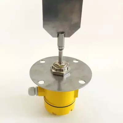 旋轉(zhuǎn)式堵煤開關(guān)SBNZX-150A、造紙廠塊狀物檢測料位開關(guān)RF961G-M22廠家